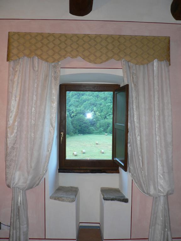 Agriturismo Casale La Palombara Cerreto di Spoleto Zimmer foto